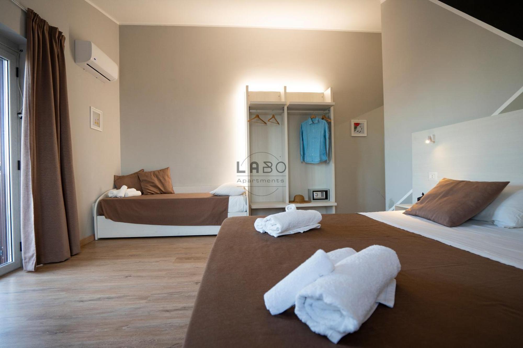 Agape Rooms In โตรเปอา ภายนอก รูปภาพ