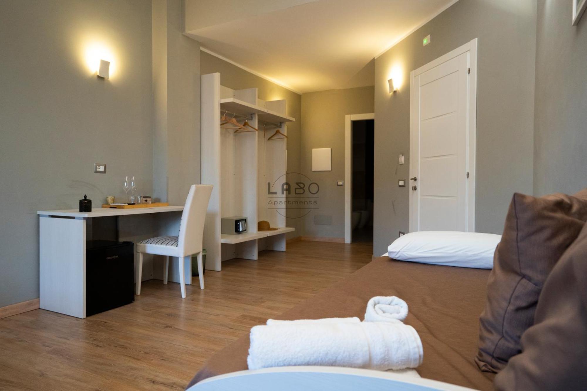 Agape Rooms In โตรเปอา ภายนอก รูปภาพ