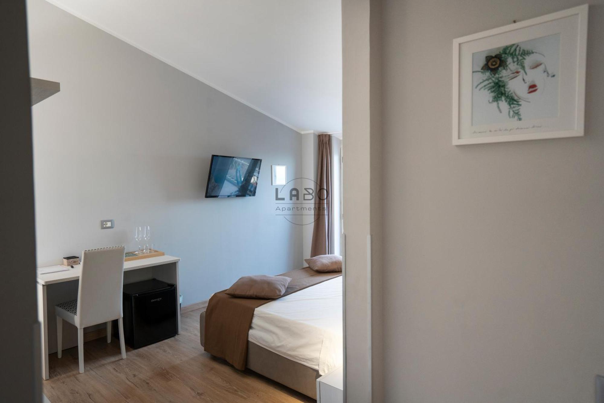 Agape Rooms In โตรเปอา ภายนอก รูปภาพ