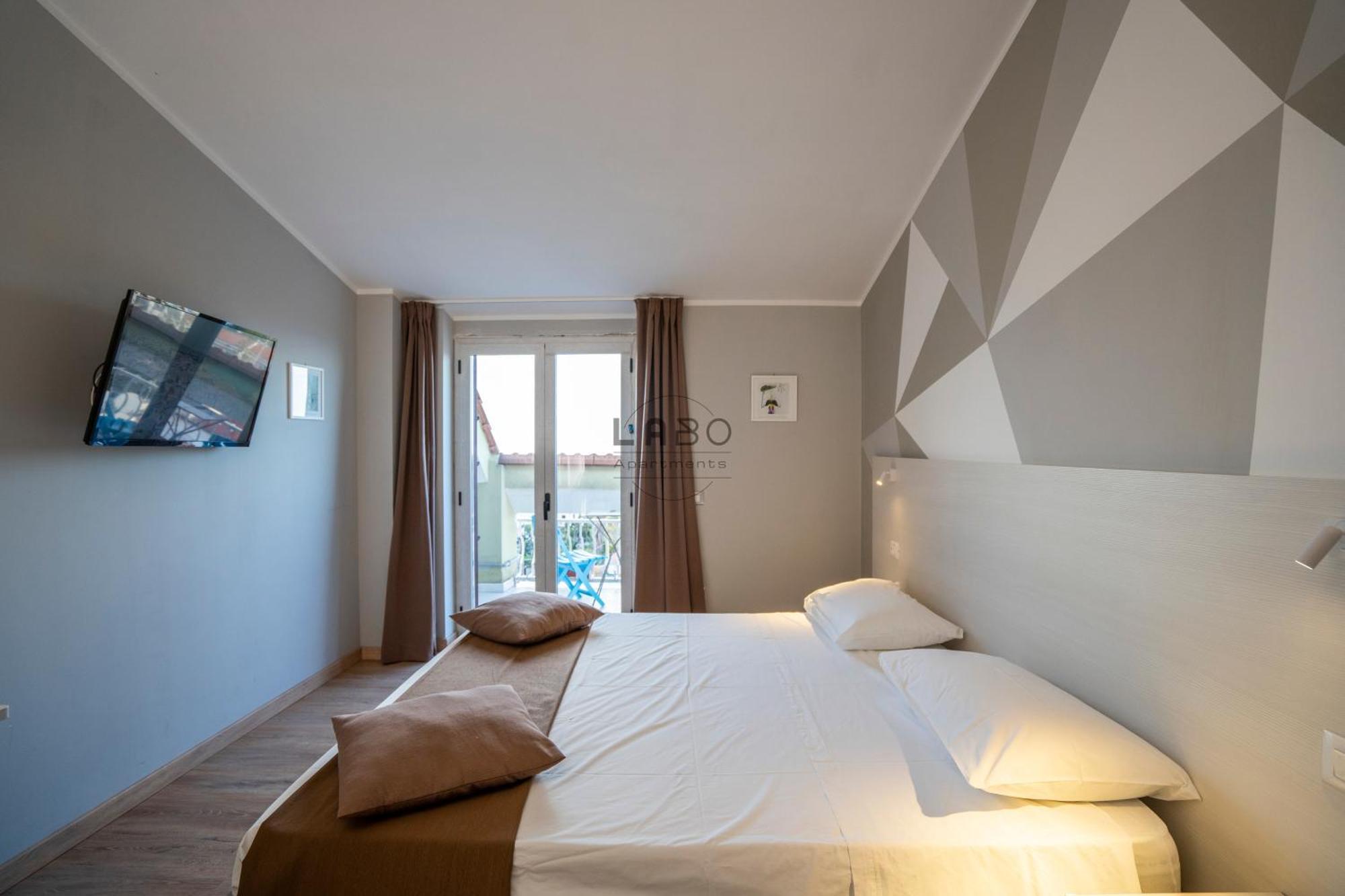 Agape Rooms In โตรเปอา ภายนอก รูปภาพ